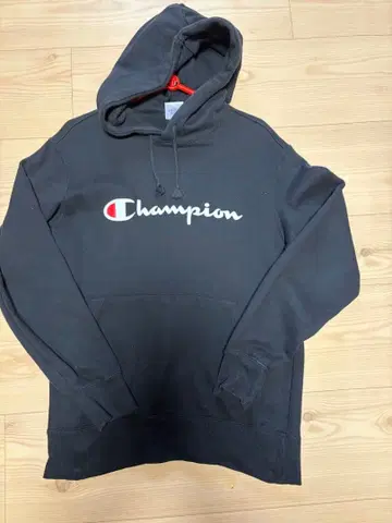 Champion 블랙 후드티 M 사이즈