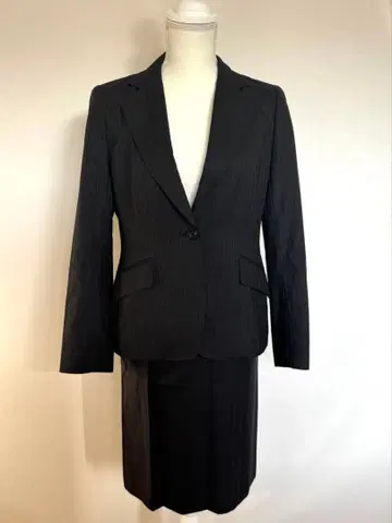 AQUASCUTUM 실크 울 자켓 스커트 셋업