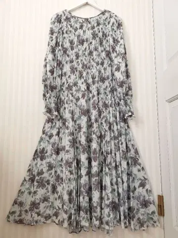 코코딜 꽃무늬 롱 원피스 긴팔 사이즈 2