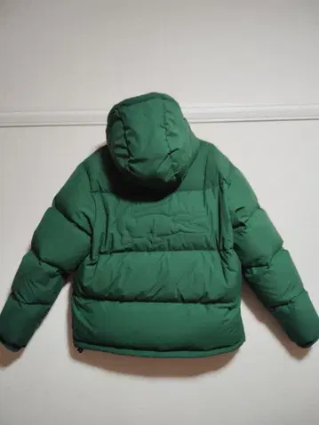 LACOSTE 백 스티치 다운 자켓 M 사이즈 그린