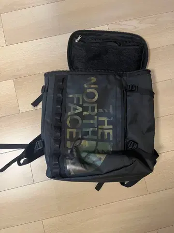THE NORTH FACE 블랙 백팩