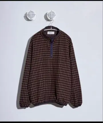 everyone Houndstooth Snap Pullover