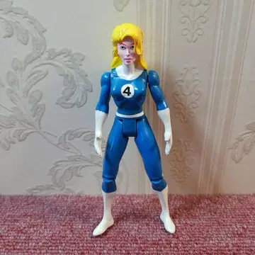 판타스틱 포, 인비저블 우먼 피규어