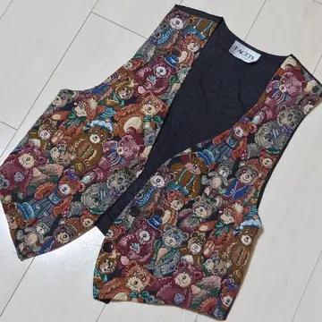 [하자품] FACETS by mirrors 자수 베스트 구제 의류