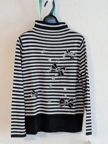 긴자 매기 스트라이프 터틀넥 긴팔 상의 택 포함