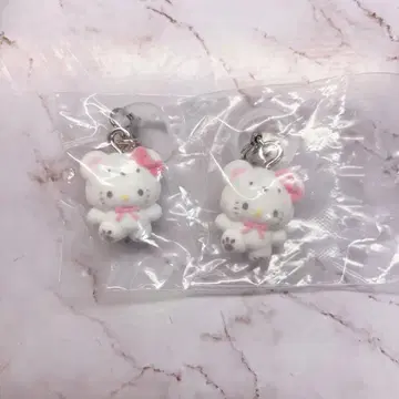 산리오 메지루시 액세서리 키티 2세트