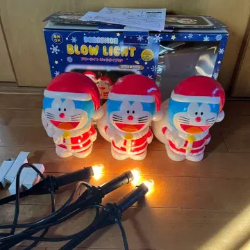 도라에몽 일루미네이션 크리스마스 산타클로스 새상품급입니다