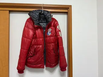 HYSTERIC 후드 부착 빨간색 다운 자켓