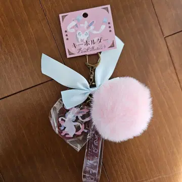 이브이 컬렉션 키링 니피아