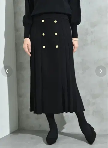 인터플래닛 BOX 플리츠 스커트