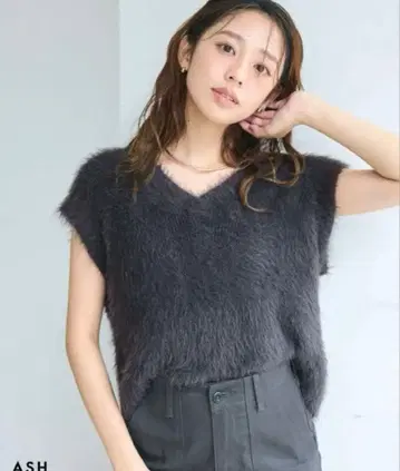 베이스먼트 온라인 샤기 V넥 베스트 아쉬