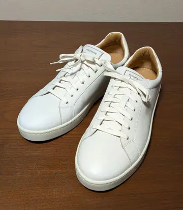 MAGNANNI 마그나니 화이트 가죽 스니커즈 44