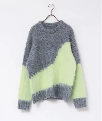 hunch 뉴앙스 패턴 블로킹 니트