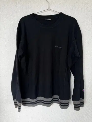 Champion 리버스 위브 맨투맨 블랙 라인 리브