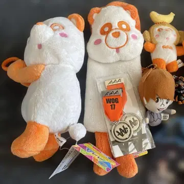 AAA 에-팬더 키링 세트