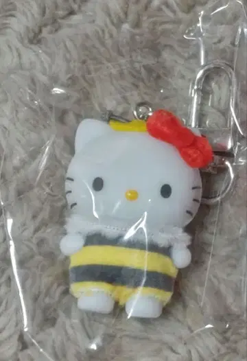 산리오 치비토모 벌레 씨 헬로키티