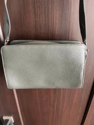 새상품급 비즈니스 가죽 팩토리 카키 가죽 숄더백