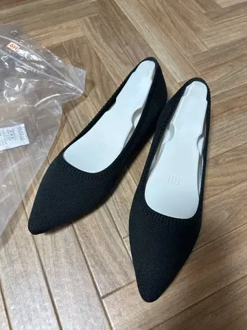 steppi 블랙 스틸레토 펌프스 24.5cm