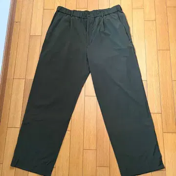 nano universe 카키 이지 팬츠 L 사이즈