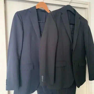 네이비와 블랙 비즈니스 정장 세트