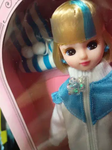 하라주쿠 서브컬쳐 걸 리카짱 헤드만