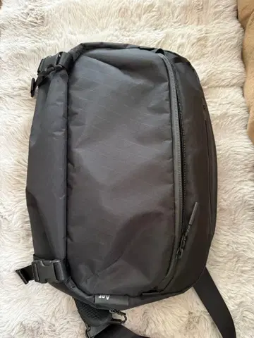오늘 발송 가능 [ 중고 ] Travel Sling 2 X-Pac