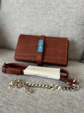 MUL 숄더 부착 지갑