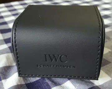 IWC 시계 케이스
