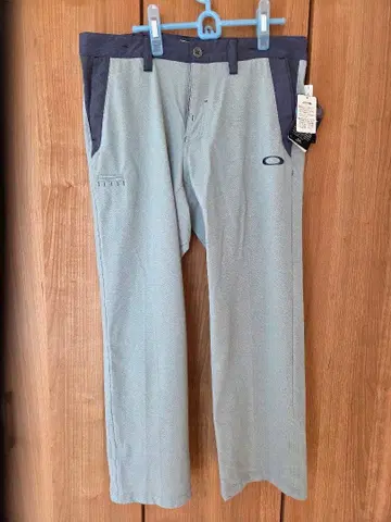 OAKLEY RELAX STRAIGHT L 그레이