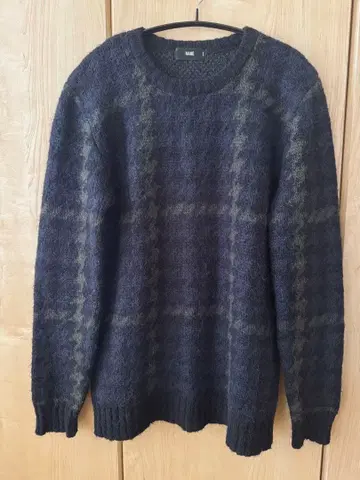 HARE 체크 무늬 니트 스웨터 S 사이즈