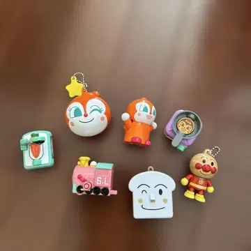 호빵맨 키링 외 7개 세트