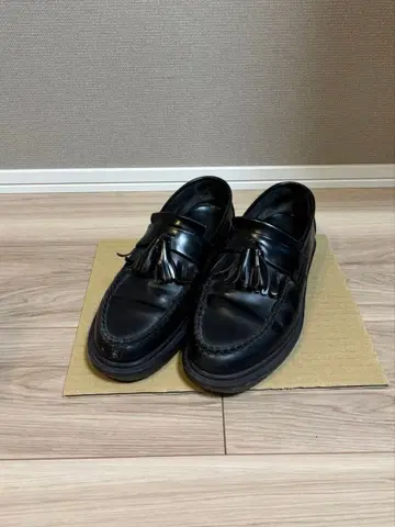 닥터 마틴 ADRIAN 에이드리안 6USM