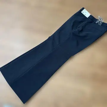 택 포함 새상품 UNIQLO 스마트 플레어 팬츠 M 네이비 기장 짧음