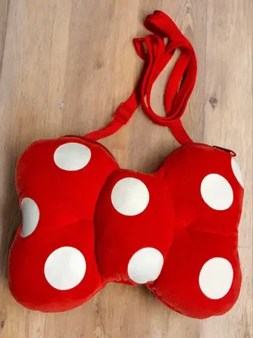 미사용 디즈니 리조트 미니 리본 숄더백