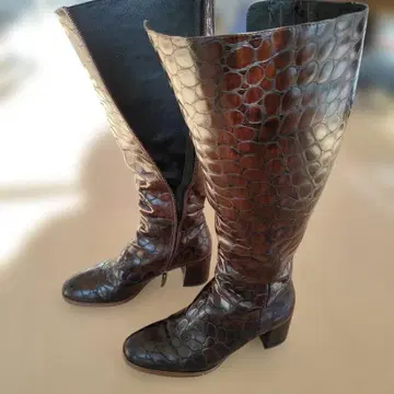 ZINDA 다크 브라운 크로커다일풍 롱 부츠 39