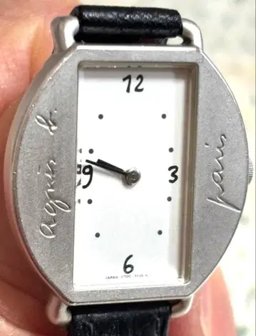 가격 인하 새상품급 작동품 agnes b 에네스베 여성용 실버