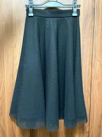 아베닐 에투알 / 튤 도트 스커트