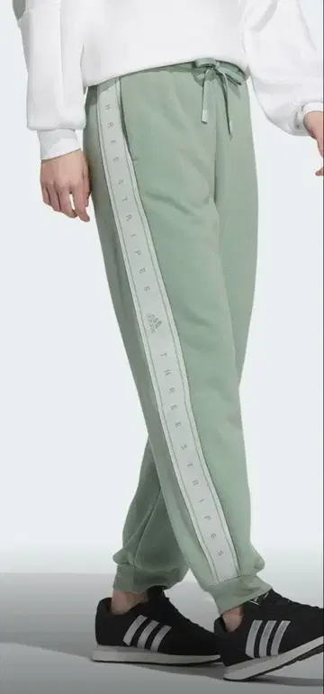 adidas 맨투맨 보아