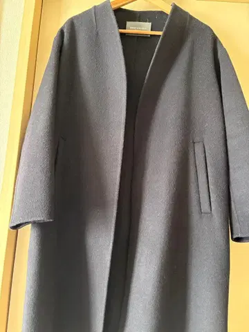 SPICK AND SPAN 네이비 롱 코트