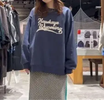 니코앤드 모듬 자수 맨투맨 풀오버 L