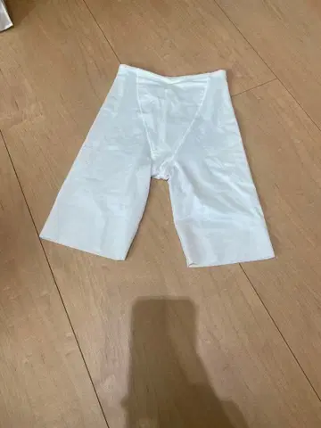 화이트 브라이덜 이너