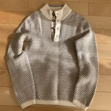 유나이티드 애로우즈 그린 레이블 버튼 니트 스웨터 베이지 계열