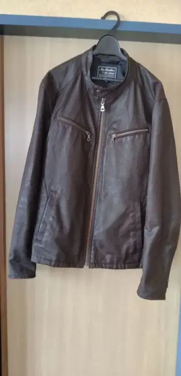 브라운 레더 재킷 (유니클로 XL)