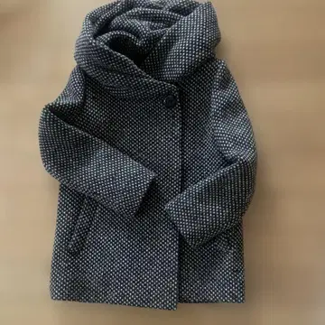 캐릭터 오클러스 울 혼방 코트