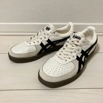 미사용 새상품 오니츠카타이거 GSM CREAM/BLACK 23