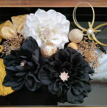 일본 의류 후리소데 성인식 등 머리 장식 세트 화이트와 블랙