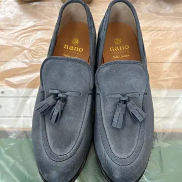 나노 그레이 스웨이드 태슬 로퍼