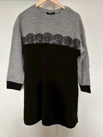 나파타멜로에 사에라 절개 레이스 니트 튜닉 스웨터