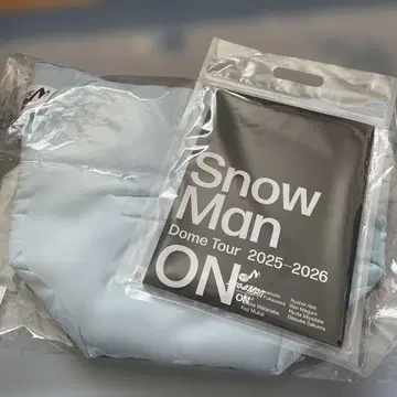 Snow Man Dome Tour 2025-2026 팜플렛