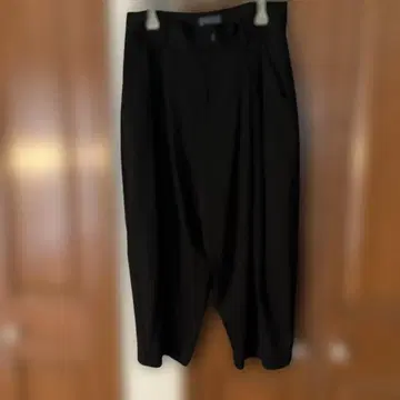 glamb Easy cropped hem tack pants 사이즈 1